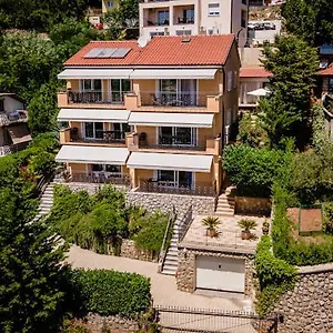 Apartment Slavica, Ičići